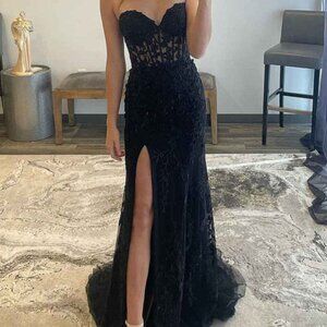 Black Corset Lace Prom Dress from KissProm Sz 8
